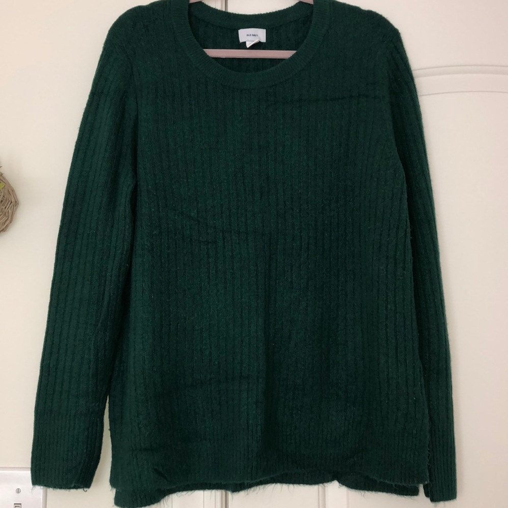 Long sleeve green sweater